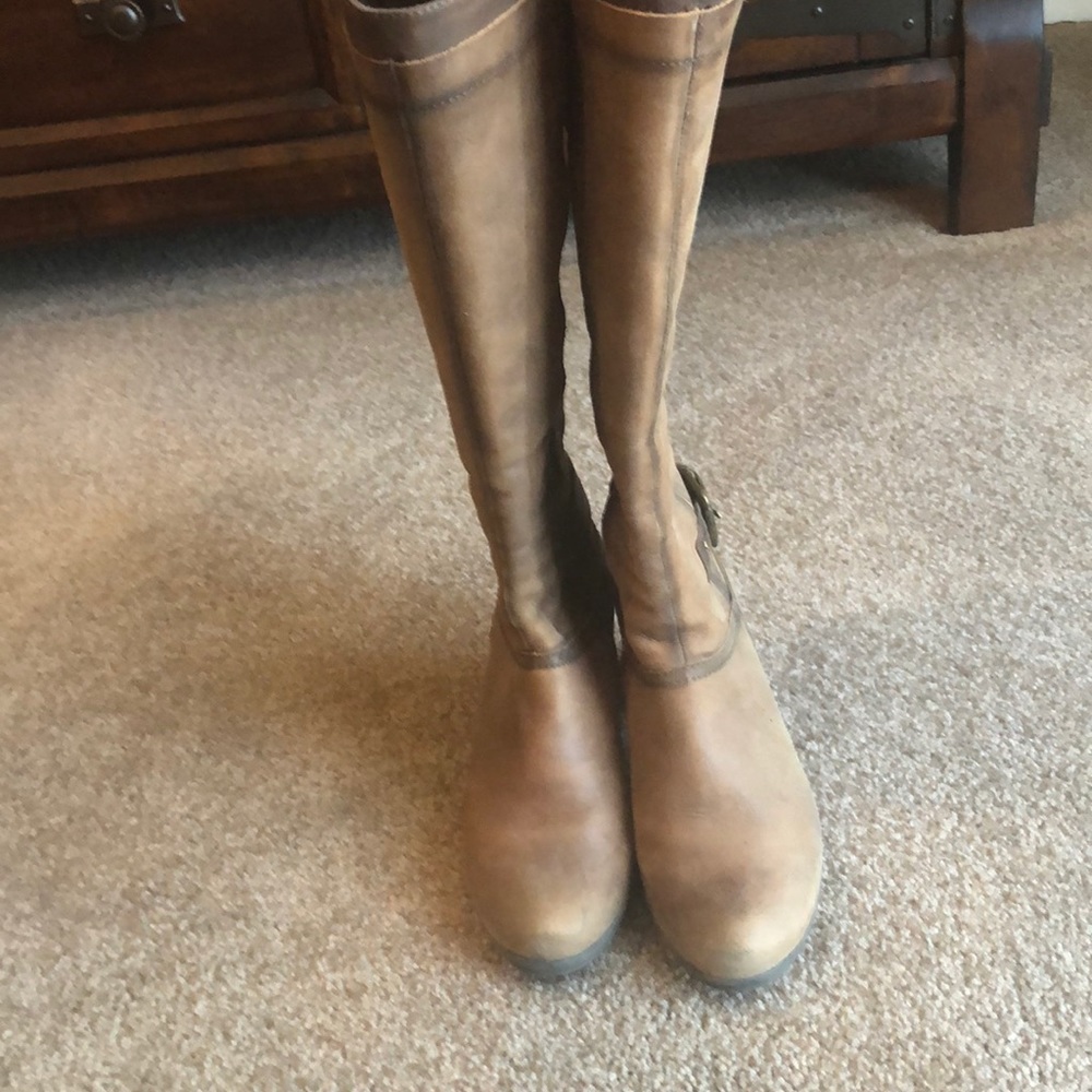 PIKOLINOS Tan and Brown leather boots